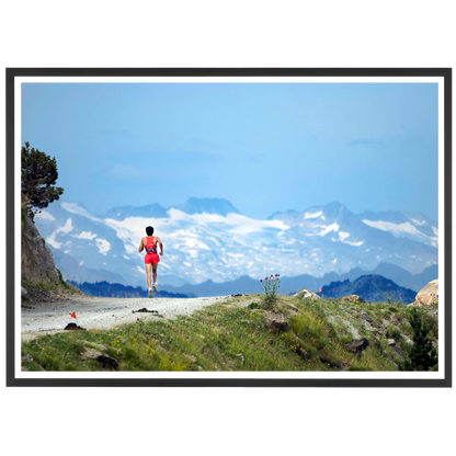 Coureur de trail devant les Pyrénées, 2007