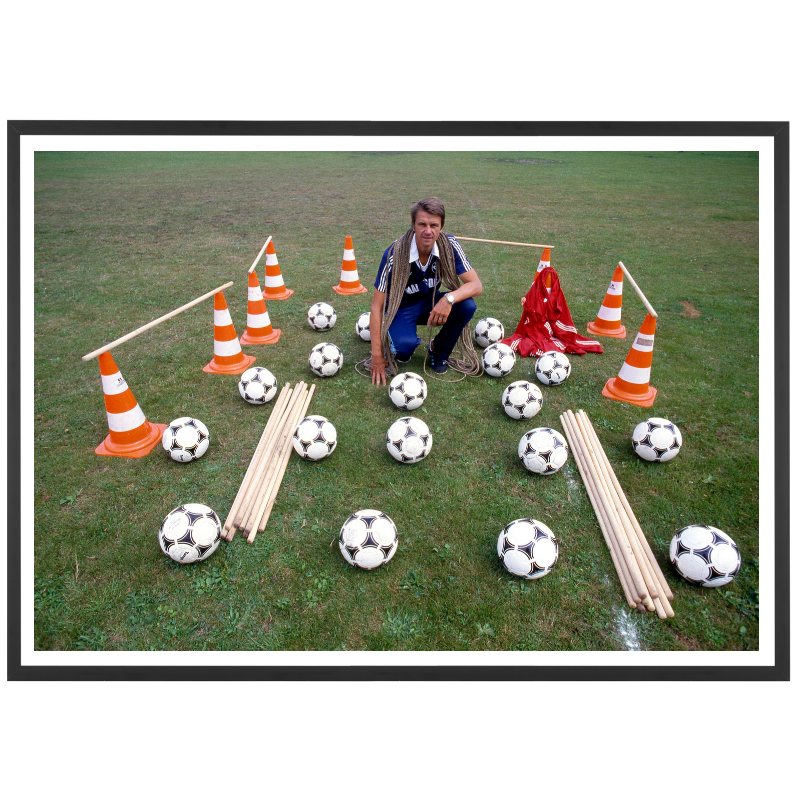 Aimé Jacquet prépare son entraînement, 1981