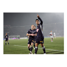 Charger l'image dans la galerie, Célébration de Gourcuff contre Paris, 2009