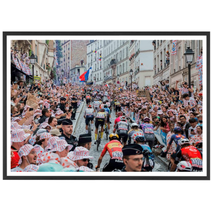Ascension de la rue Lepic à Montmarte, Tour de France 2025