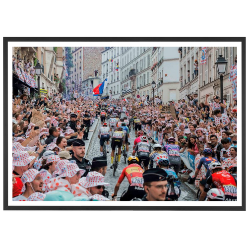 Ascension de la rue Lepic à Montmarte, Tour de France 2025