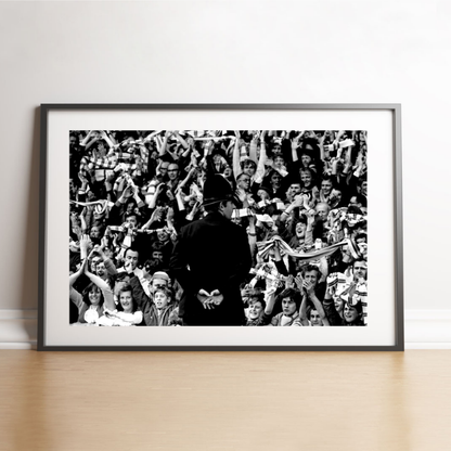 Policier anglais surveillant des supporters de Leeds, 1970