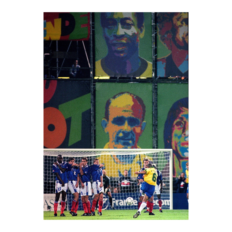 Le mythique coup franc de Roberto Carlos, 1997