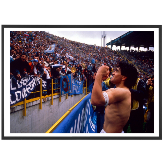 Maradona celebrates the Scudetto, 1990