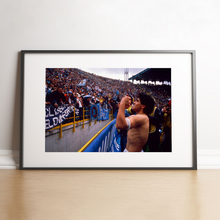 Charger l'image dans la galerie, Maradona fête le Scudetto, 1990