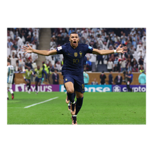 Charger l'image dans la galerie, Kylian Mbappé fête son but égalisateur, Mondial 2022