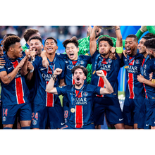 Carica l'immagine nel visualizzatore di Gallery, Felpa bianca "Marocco 2022" On Tour