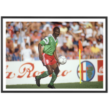 Charger l'image dans la galerie, Roger Milla avec le Cameroun, Mondial 1990