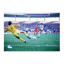 Charger l'image dans la galerie, Penalty de Michel Platini, 1984