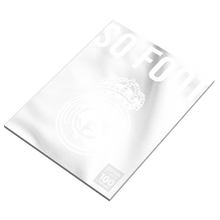 Charger l'image dans la galerie, SO FOOT collector 100% Real Madrid, édition blanche