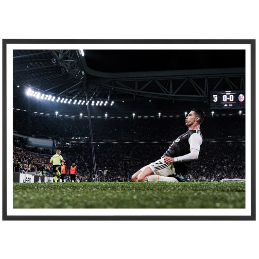 Cristiano Ronaldo slips, 2019