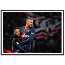 Charger l'image dans la galerie, Mbappé et Neymar célèbrent ensemble, 2019