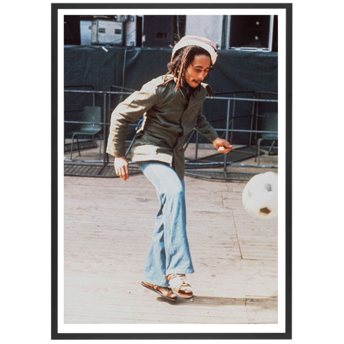 Bob Marley joue au foot en tournée, Bruxelles 1977