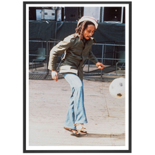 Charger l'image dans la galerie, Bob Marley joue au foot en tournée, Bruxelles 1977