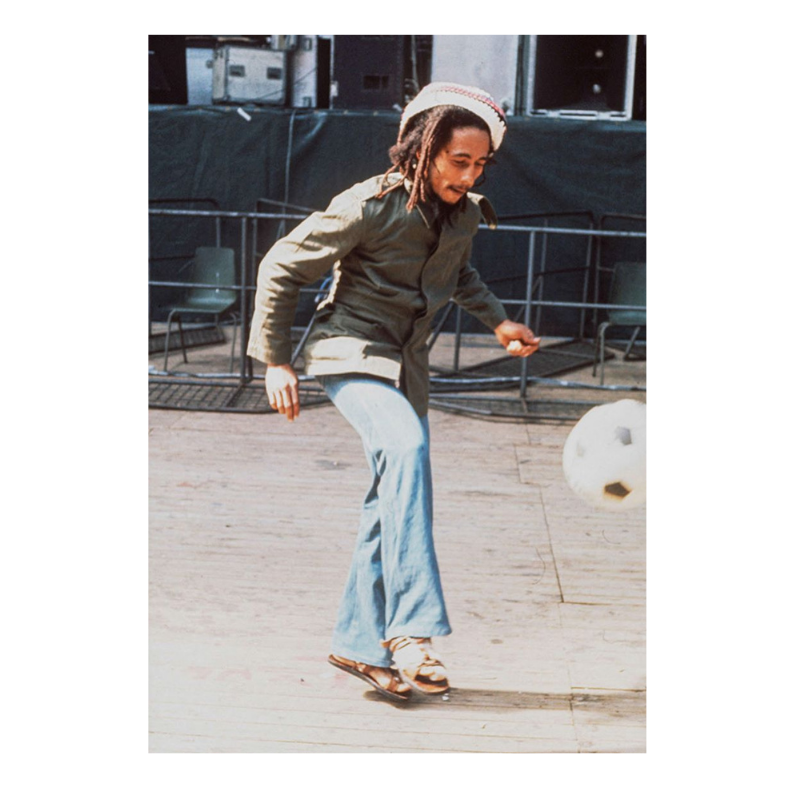 Bob Marley joue au foot en tournée, Bruxelles 1977
