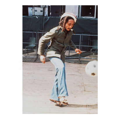 Bob Marley joue au foot en tournée, Bruxelles 1977