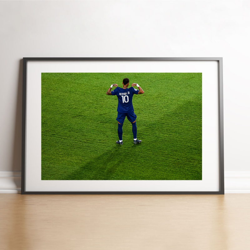 Célébration de Neymar avec Paris, 2022