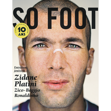 Carica l'immagine nel visualizzatore di Gallery, Poster del decimo anniversario di Zidane, So Foot #108