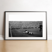 Charger l'image dans la galerie, Essai de Cambridge à Twickenham, 1958