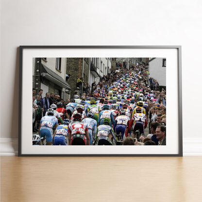 Peloton dans une montée de Liège-Bastonne-Liège, 2006