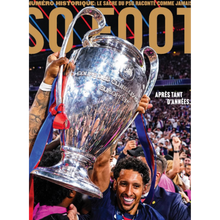 Carica l'immagine nel visualizzatore di Gallery, Poster dei campioni del Paris Saint-Germain, So Foot #227