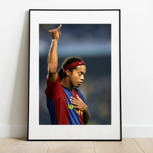 Charger l'image dans la galerie, Geste du surfeur de Ronaldinho, 2006