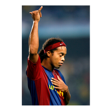 Charger l'image dans la galerie, Geste du surfeur de Ronaldinho, 2006