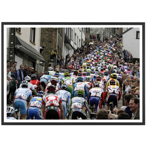 Peloton dans une montée de Liège-Bastonne-Liège, 2006
