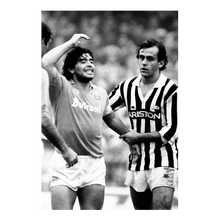 Charger l'image dans la galerie, Maradona et Platini en noir et blanc, 1985