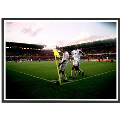 Célébration de Djorkaeff et Vieira face à l'Espagne, 2000