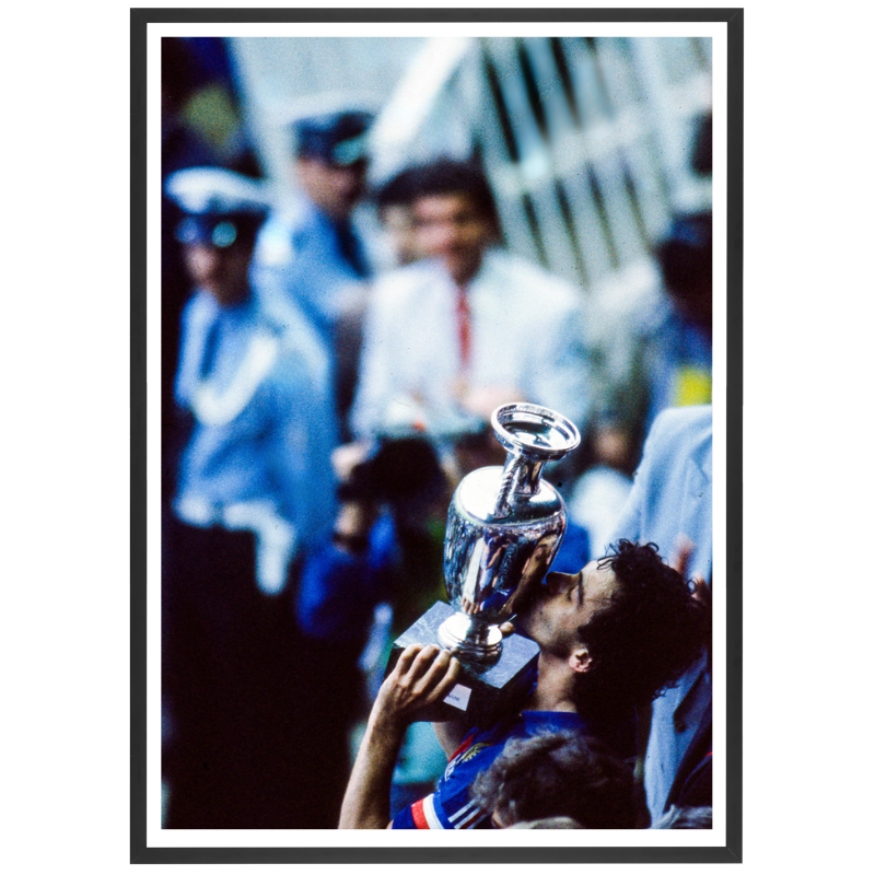 Michel Platini lifts the trophy, Euro 1984