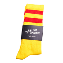 Carica l'immagine nel visualizzatore di Gallery, Calzini gialli e rossi