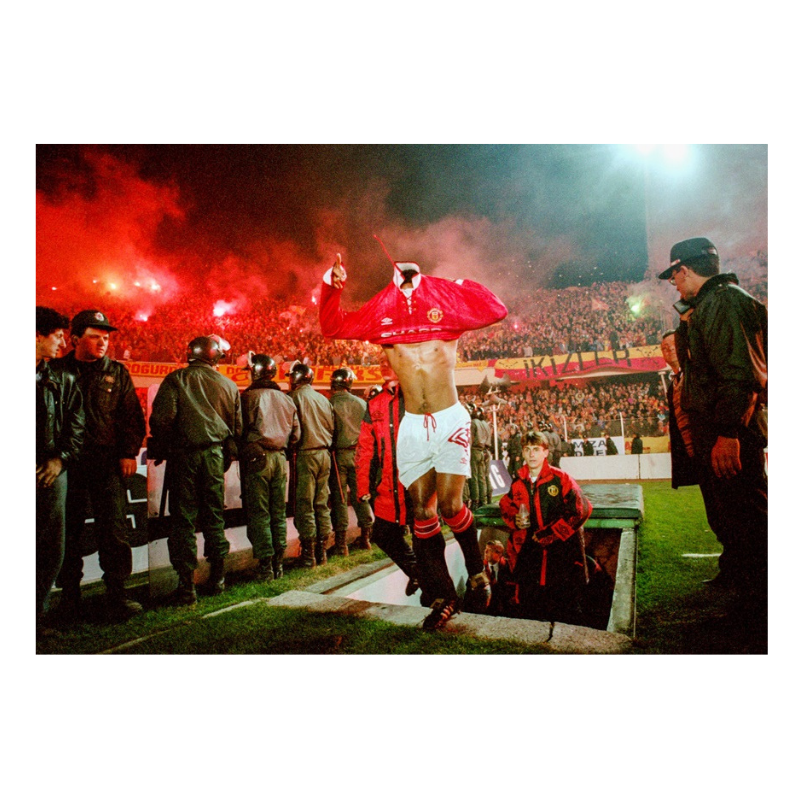 Paul Ince rentre dans l'enfer du stade de Galatasaray, 1993