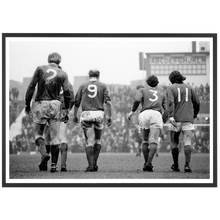 Charger l'image dans la galerie, Bobby Charlton et Georges Best avec Manchester, 1971