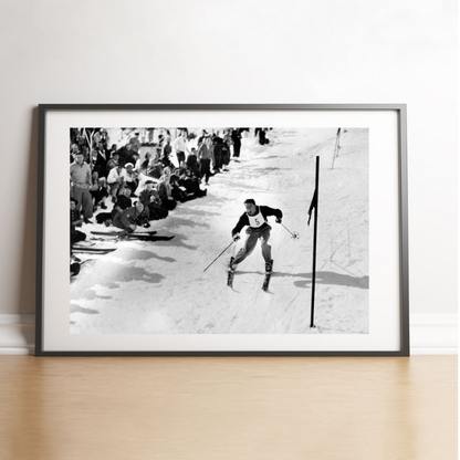 Emile Allais au slalom avec le dossard 5