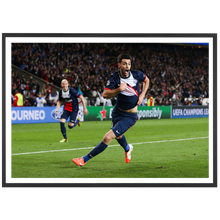 Load image into Gallery viewer, Pastore celebrates his goal against Chelsea, 2014