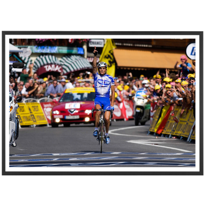Chris Froome under the fumis in Alpe d'Huez, 2018