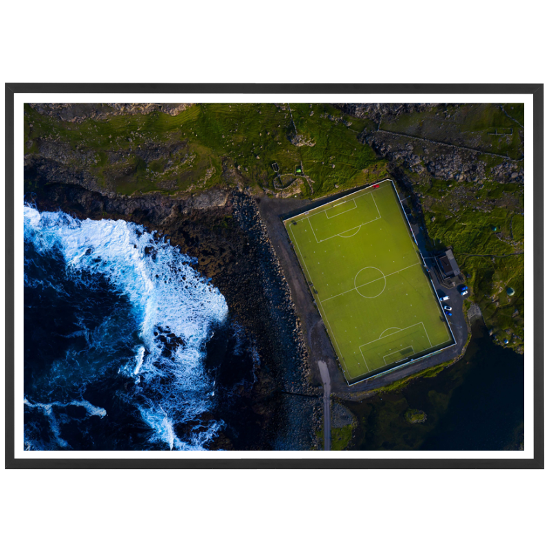 Vue aérienne d'un stade des Îles Féroé, 2019