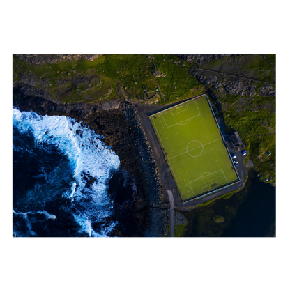 Vue aérienne d'un stade des Îles Féroé, 2019