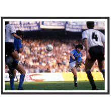Charger l'image dans la galerie, Diego Maradona au coup franc, Napoli 1989