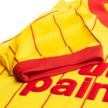 Charger l&#39;image dans la galerie, Coffret « Liverpool 80&#39;s » extérieur jaune