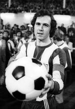 Load image into Gallery viewer, Franz Football Beckenbauer T-Shirt