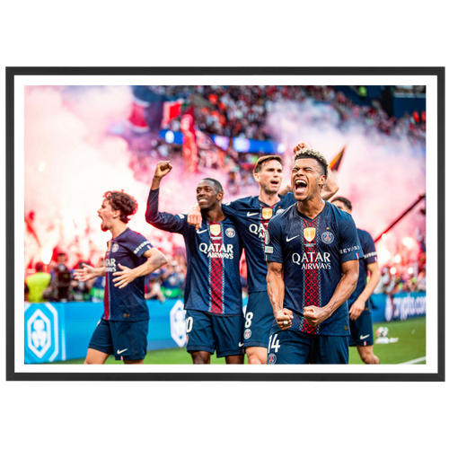 Célébration des Parisiens après le pénalty de Dembélé, Paris 2026