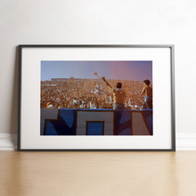 Charger l'image dans la galerie, Supporters de l’OM, 2005