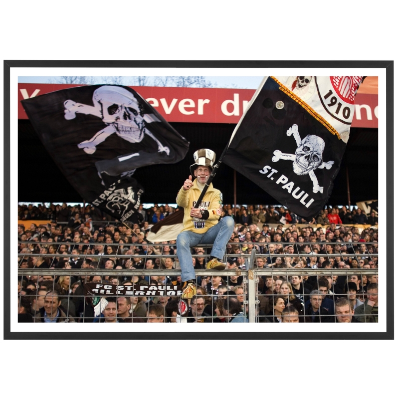 Tifoso del Sankt Pauli ai cancelli del Millerntor, 2007