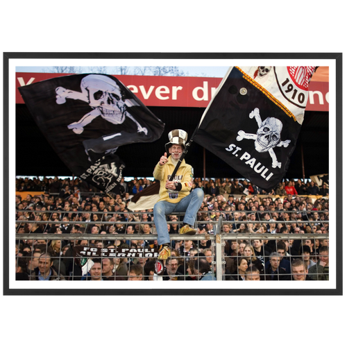 Tifoso del Sankt Pauli ai cancelli del Millerntor, 2007