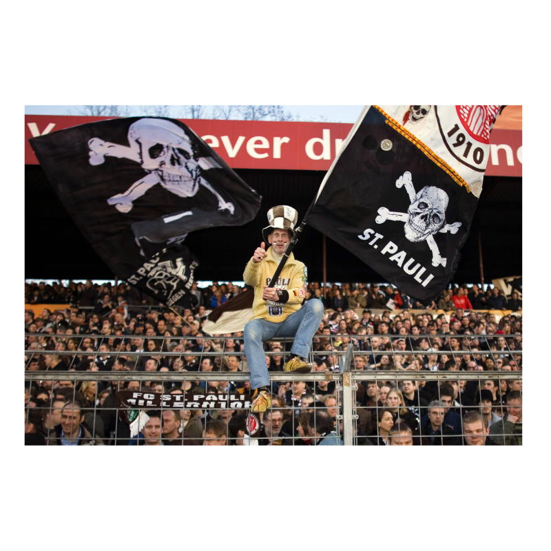 Tifoso del Sankt Pauli ai cancelli del Millerntor, 2007