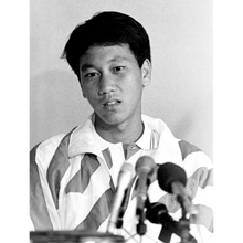 Load image into Gallery viewer, Georges Best white T-shirt