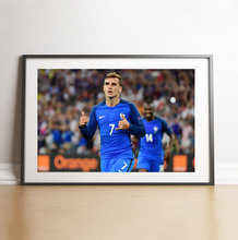 Charger l&#39;image dans la galerie, La célébration mythique de Griezmann, Euro 2016