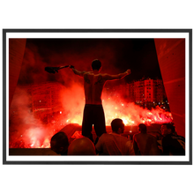 Load image into Gallery viewer, Di Maria's communion with the Parisian ultras, 2020